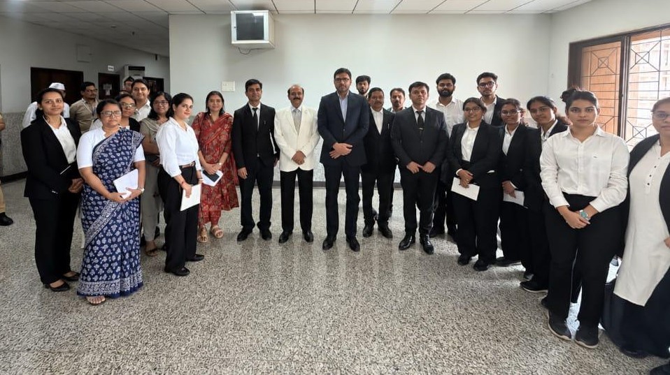 Law Students Gain First Hand Experience of Justice Delivery Process at National Lok Adalat
