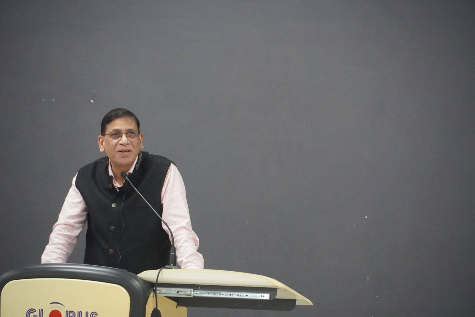 For Immediate Release MNLU Nagpur Hosts Prof.(Dr.) Faizan Mustafa and Prof.(Dr.) Dilip Ukey for New Batch