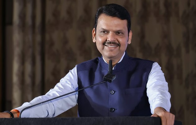 Devendra Fadnavis Calls for Greater Autonomy to Build Globally Competitive Institutions