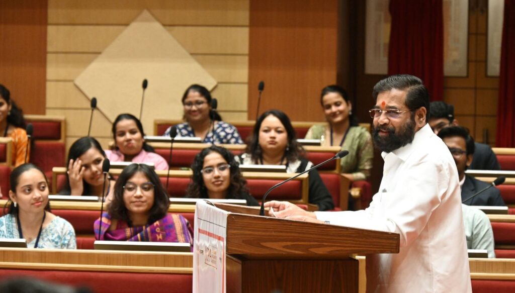 Deputy Chief Minister Eknath Shinde Urges Public Representatives to Prioritize Citizens’ Issues and Strengthen People-Centric Governance