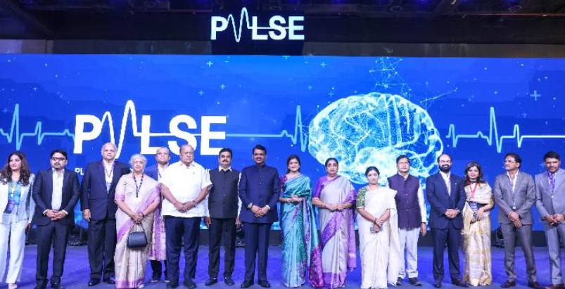 Maharashtra Healthcare Vision 2026: Fadnavis Plans Global Hub with AI, Research and Medical Tourism